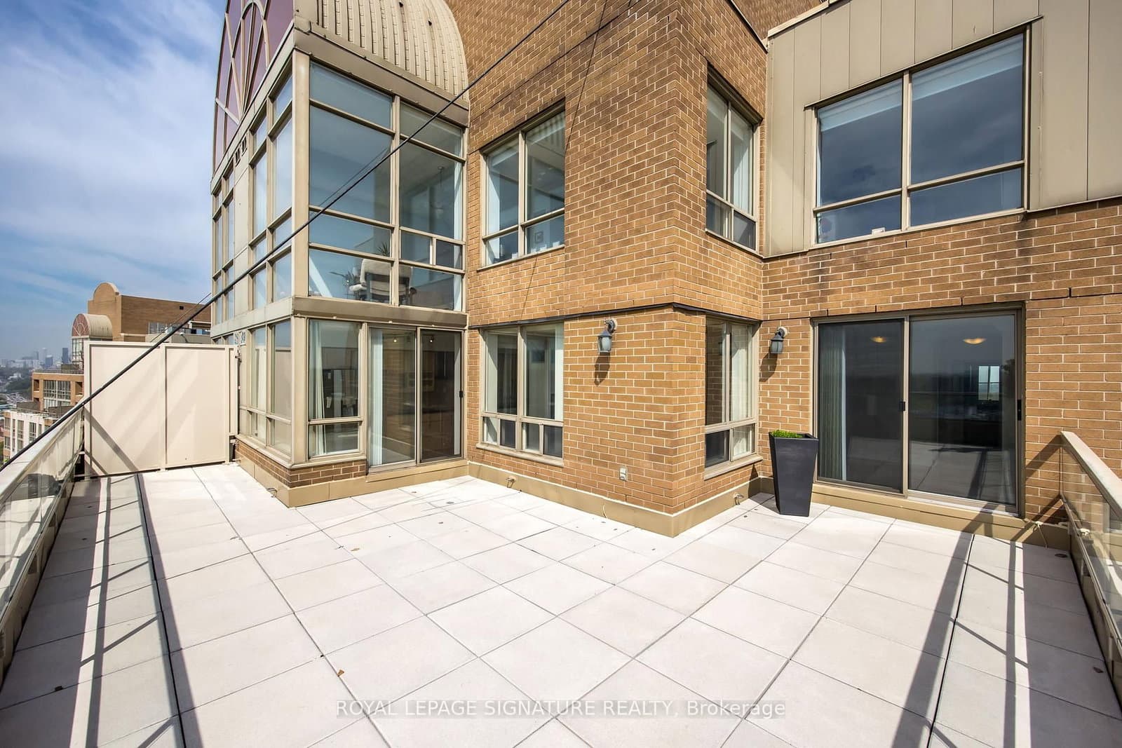 205 Wynford Drive, Unit PH2903 thumbnail 30