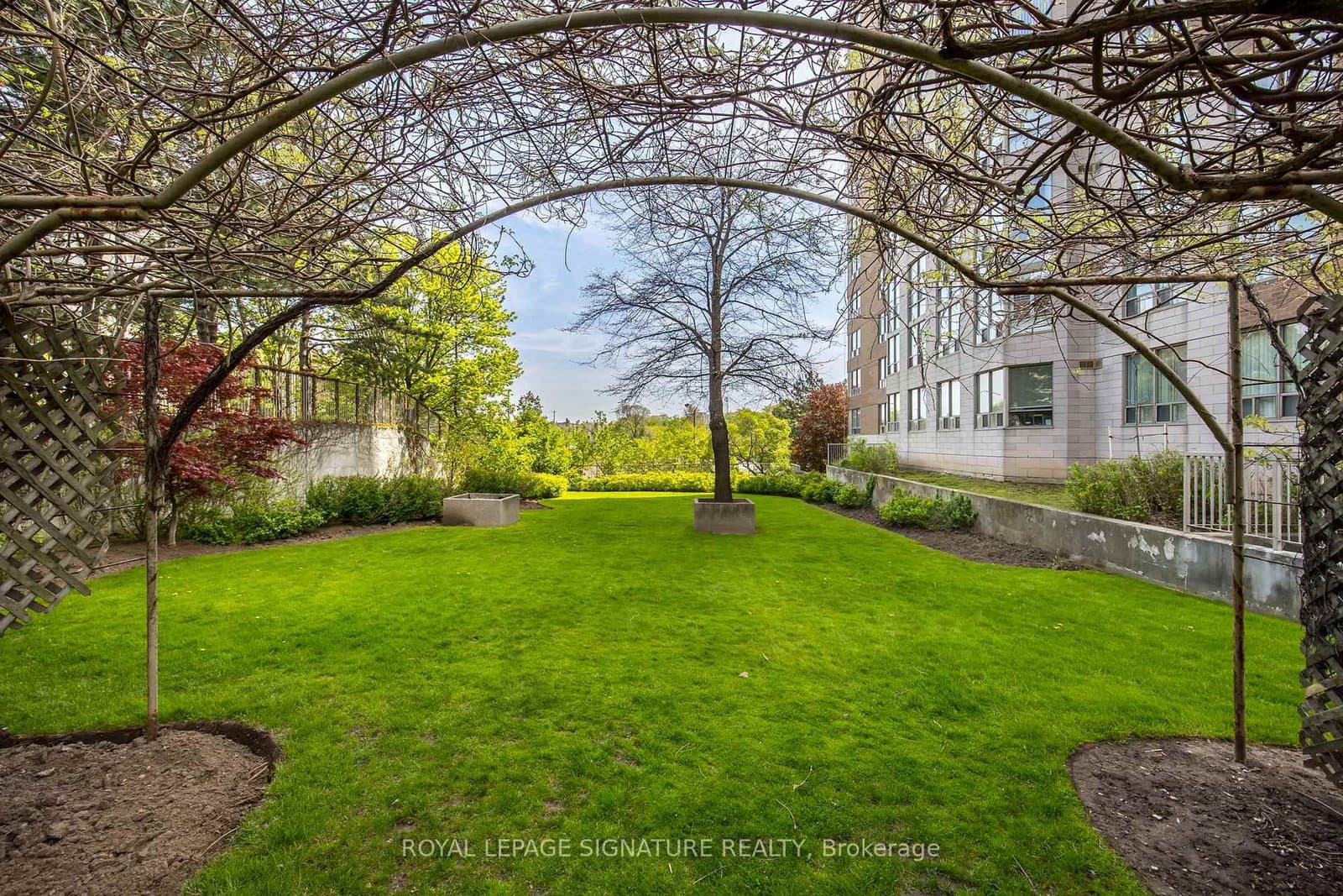 205 Wynford Drive, Unit PH2903 thumbnail 42