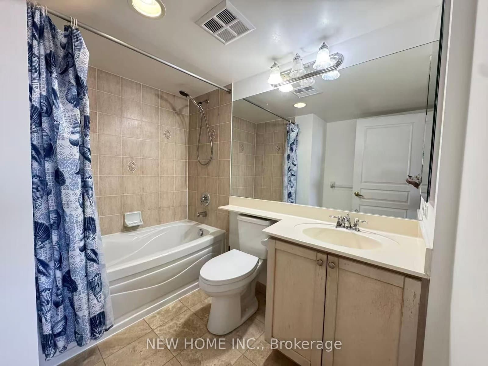 15 Northtown Way, Unit 1627 thumbnail 12