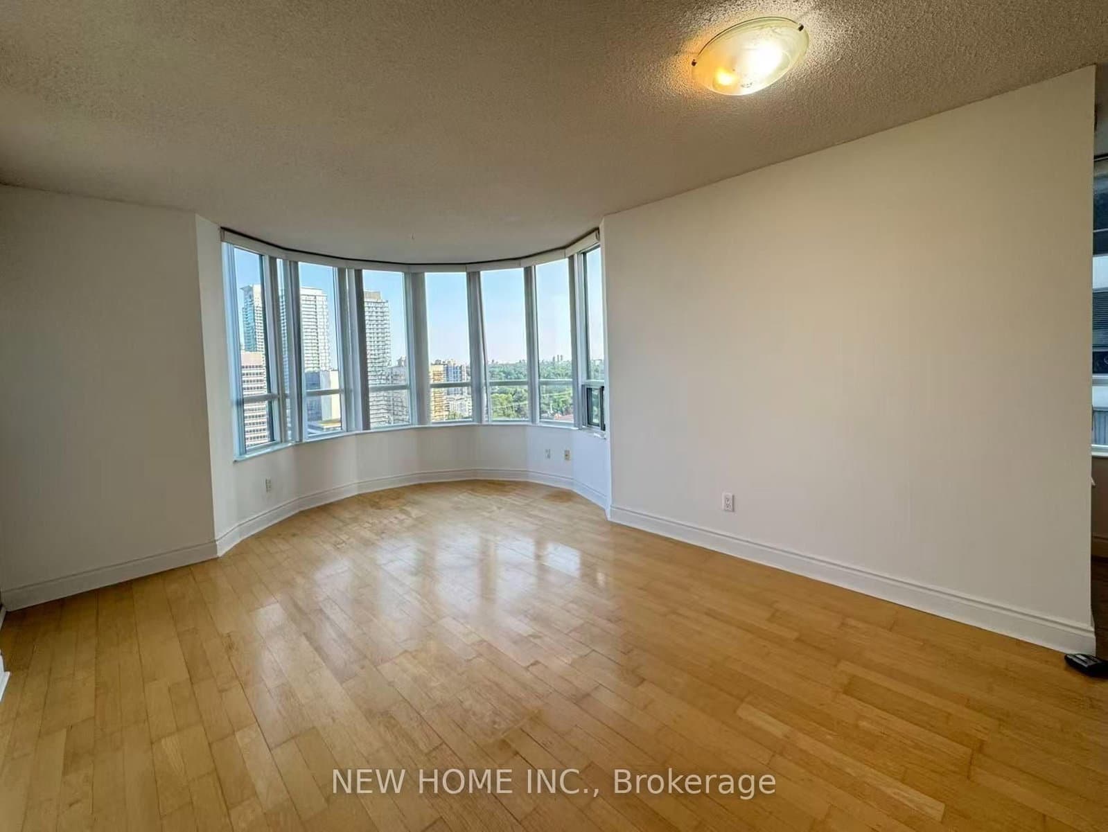 15 Northtown Way, Unit 1627 thumbnail 5