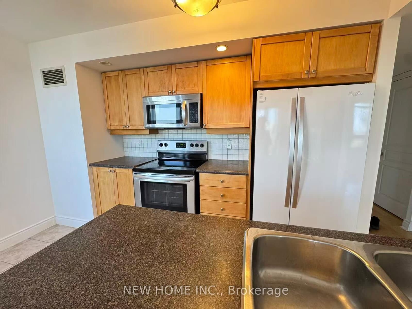 15 Northtown Way, Unit 1627 thumbnail 7