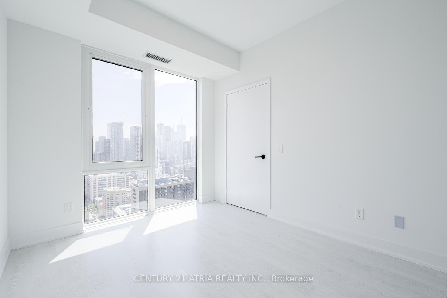 308 Jarvis Street, Unit 3001 thumbnail 4
