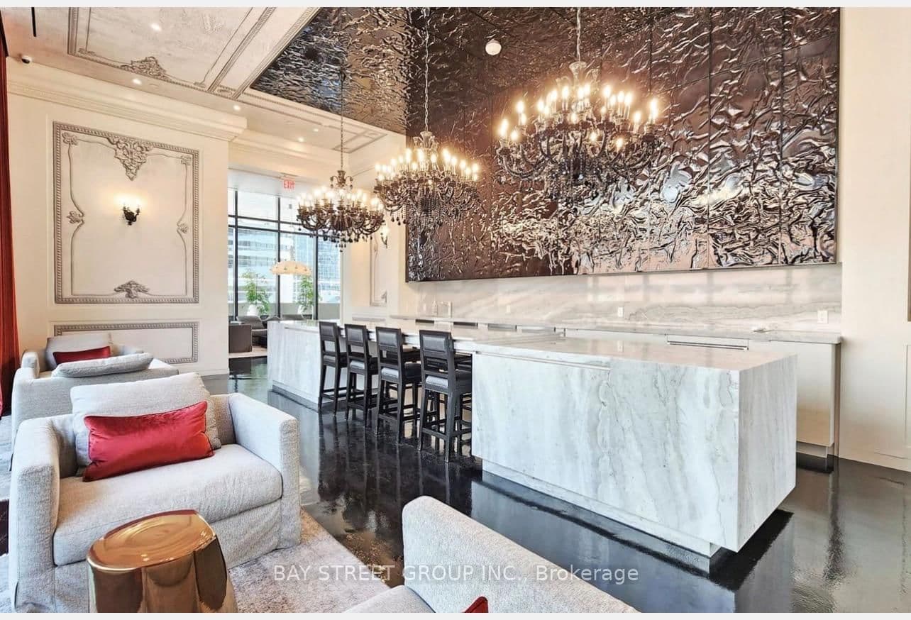 197 Yonge Street, Unit 4209 thumbnail 6