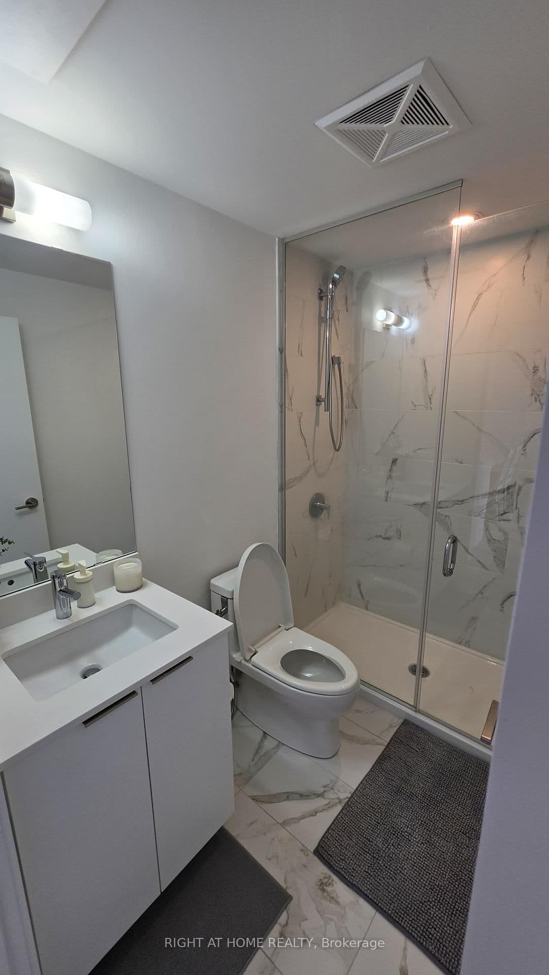 8 Olympic Garden Drive, Unit 2304 thumbnail 12