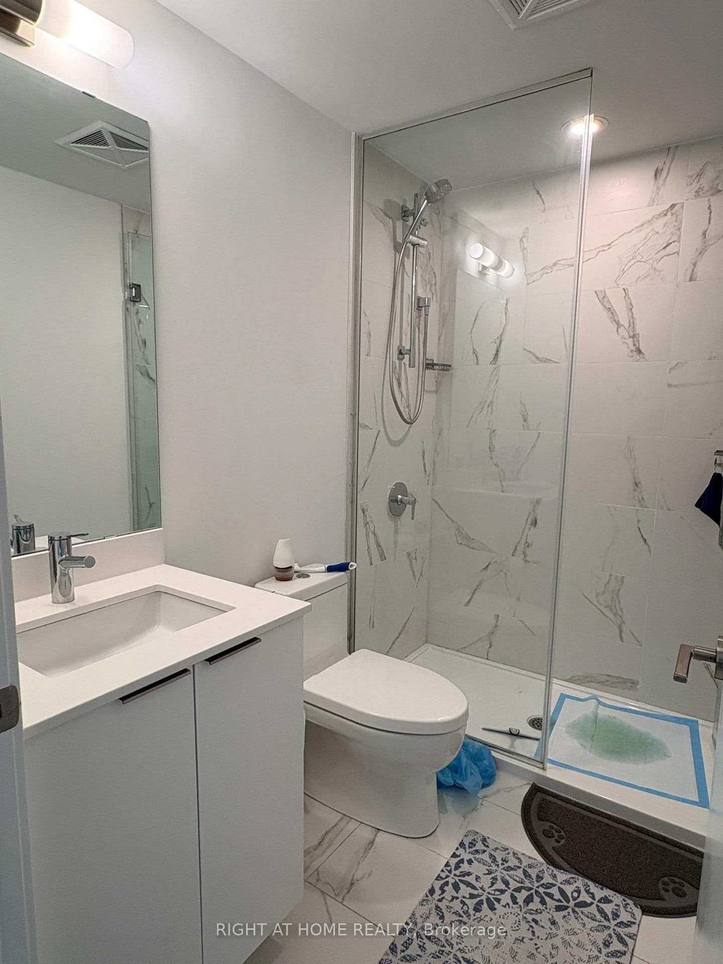 8 Olympic Garden Drive, Unit 2304 thumbnail 19
