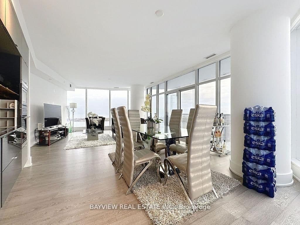 10 York Street, Unit 4110 thumbnail 9