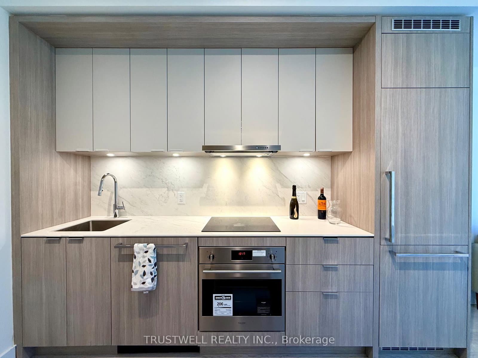 6 Greenbriar Road, Unit 503 thumbnail 2
