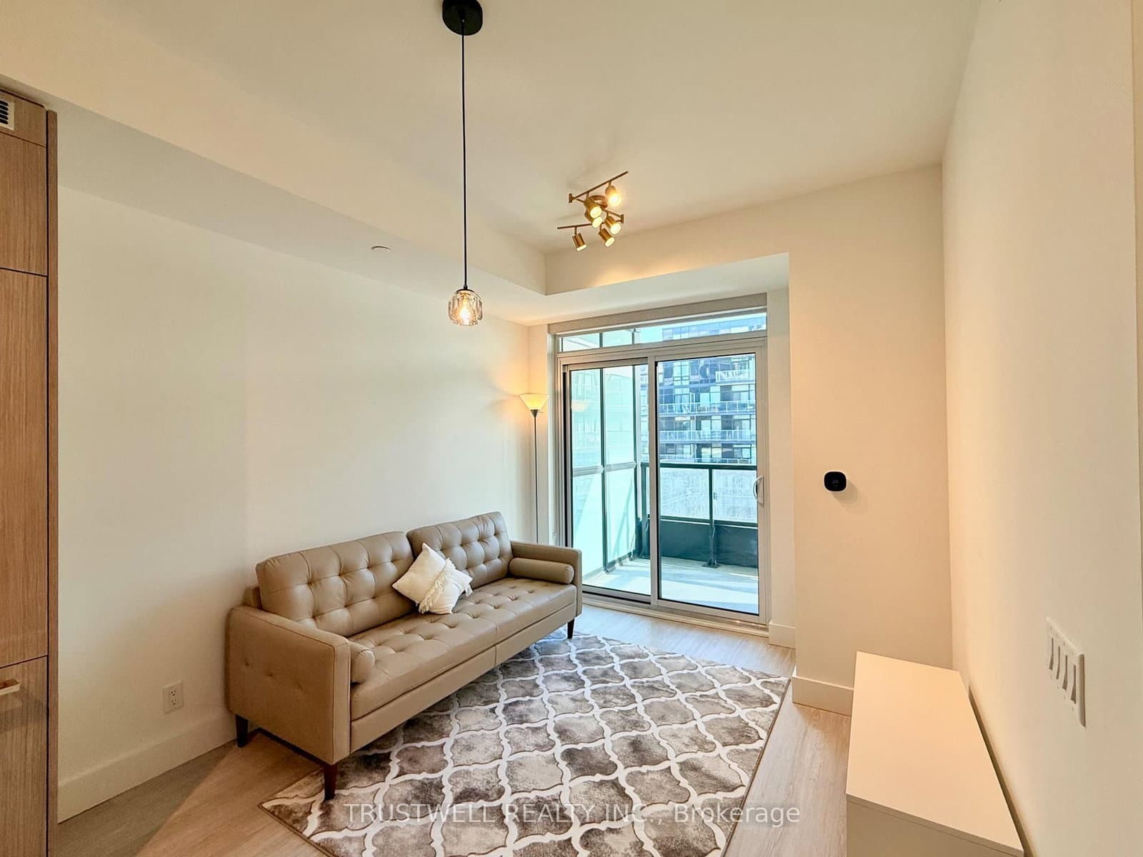 6 Greenbriar Road, Unit 503 thumbnail 6