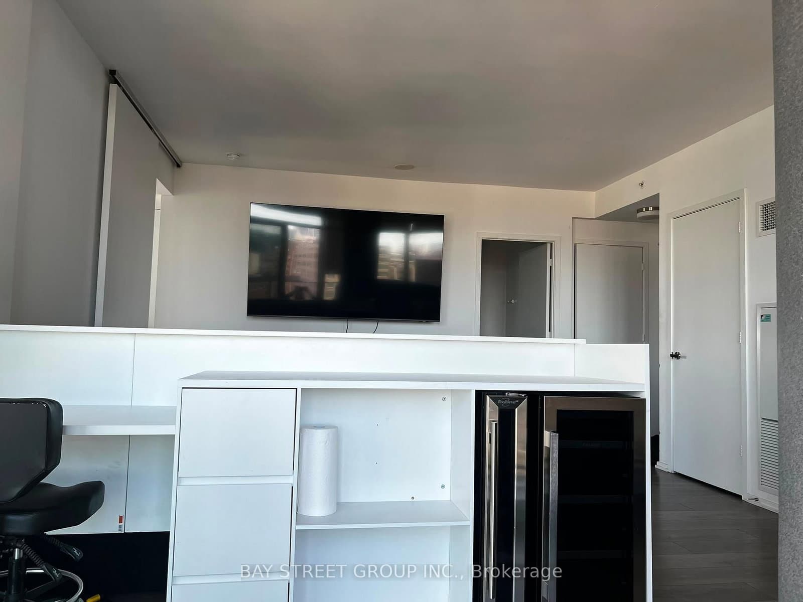 125 Peter Street, Unit 1202 thumbnail 6