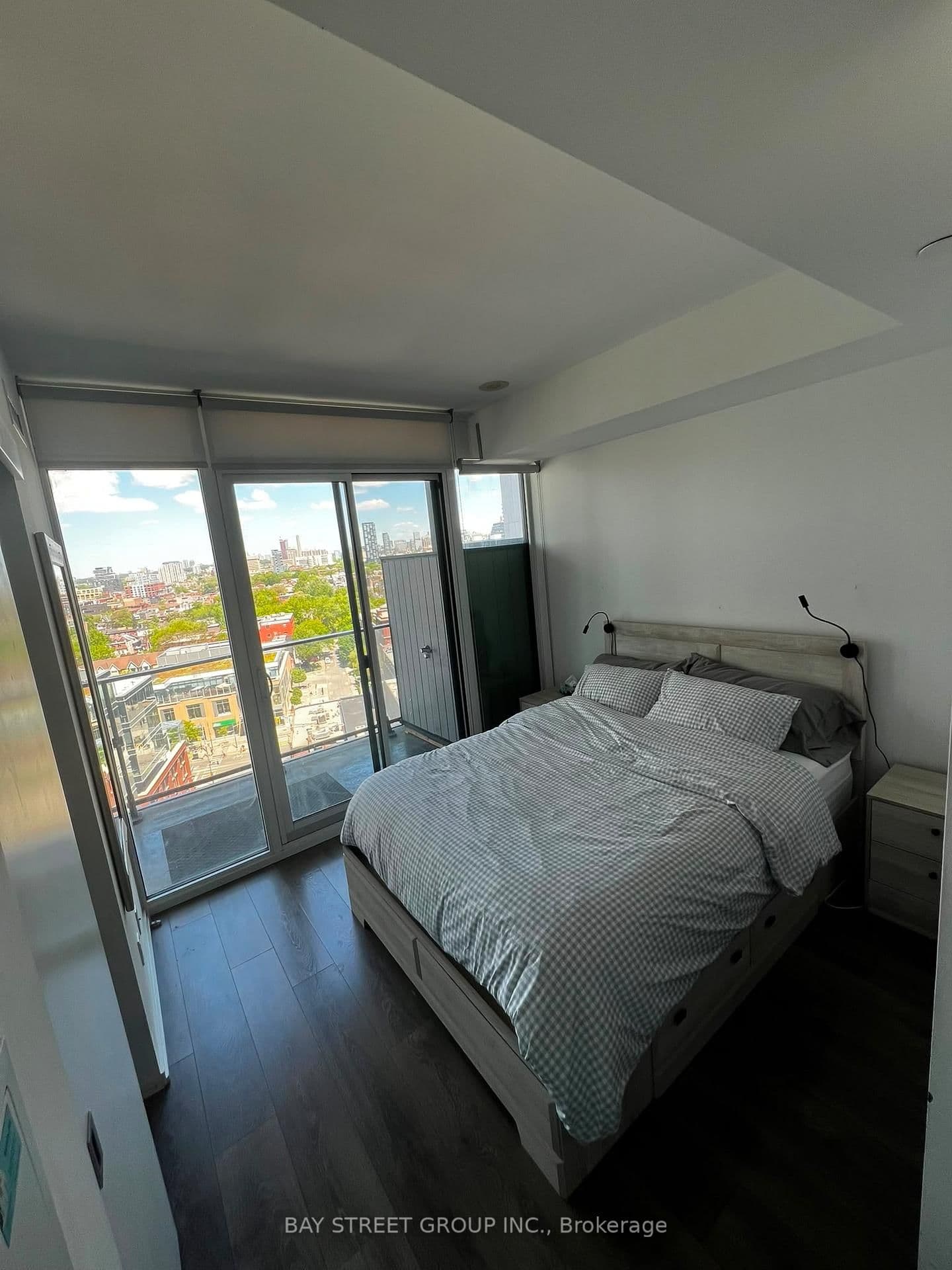 125 Peter Street, Unit 1202 thumbnail 7