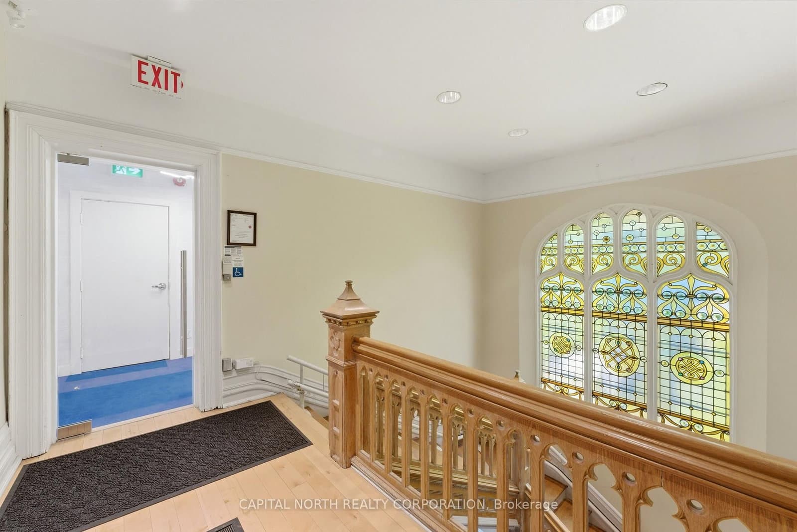 236 Avenue Road, Unit 2nd Floor thumbnail 5