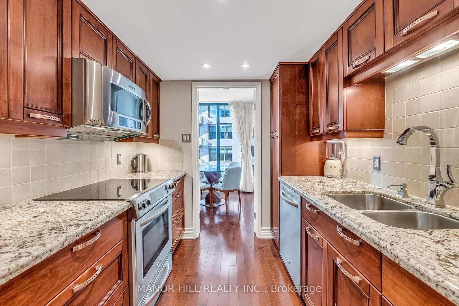 1331 Bay Street, Unit 803 thumbnail 17