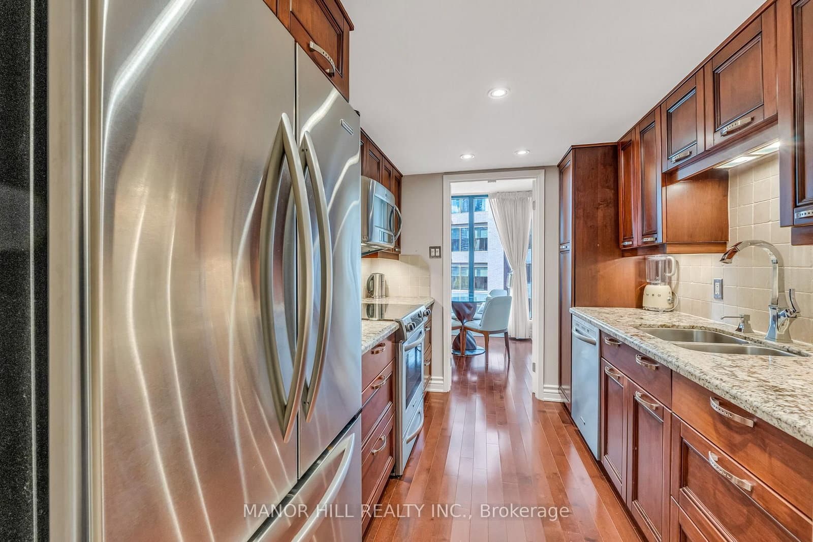 1331 Bay Street, Unit 803 thumbnail 18