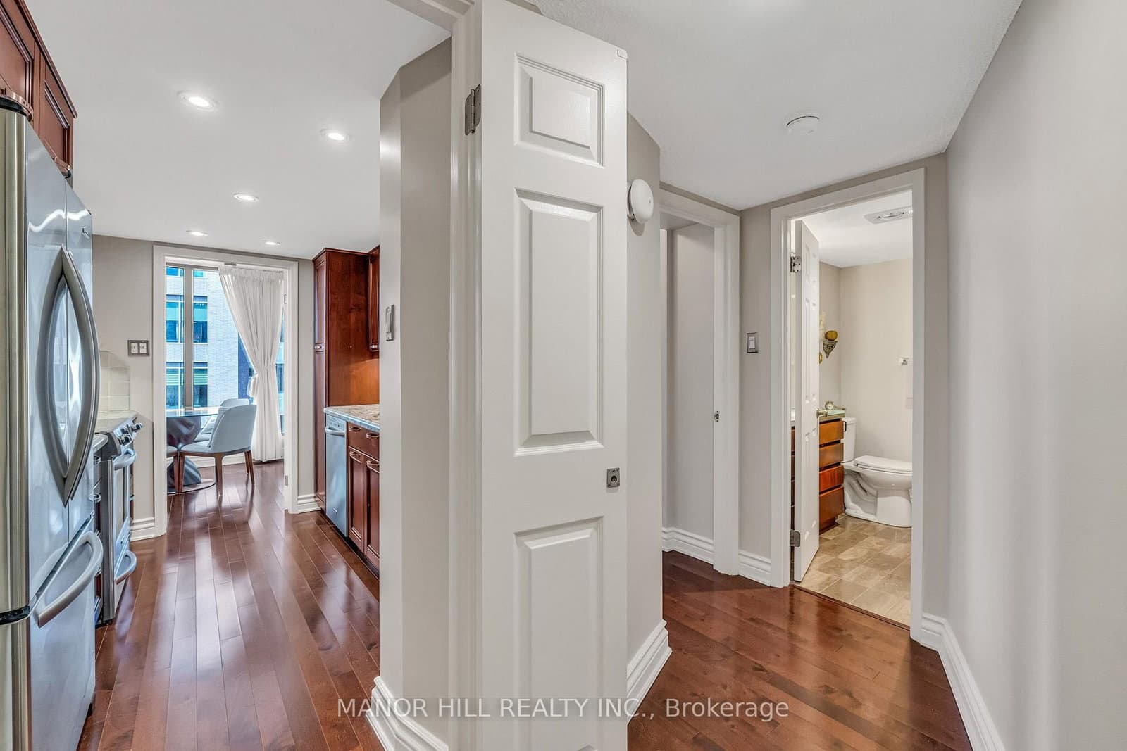 1331 Bay Street, Unit 803 thumbnail 20
