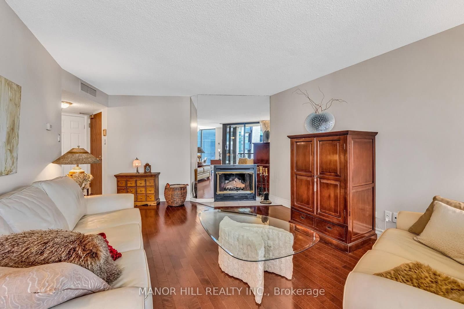 1331 Bay Street, Unit 803 thumbnail 7
