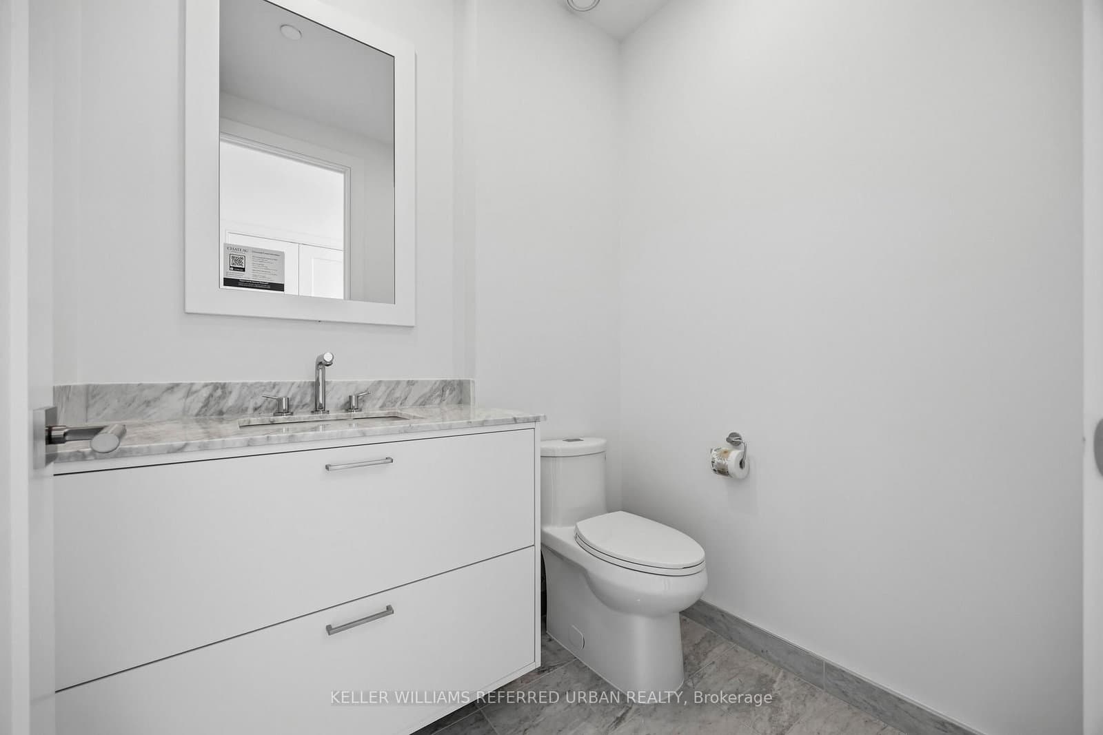 10 Inn On The Park Drive, Unit PH3 thumbnail 13