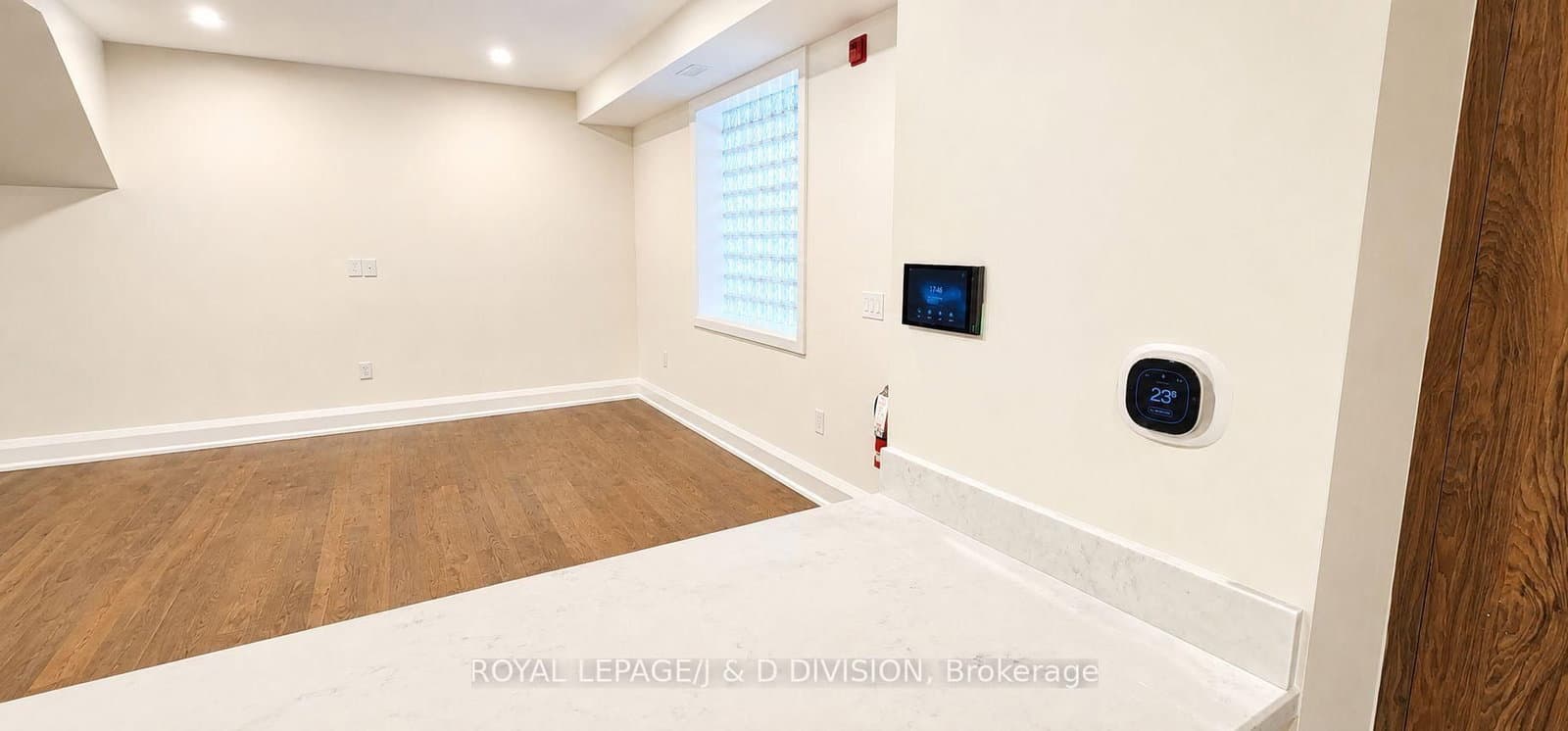 2579 Yonge Street, Unit 202 thumbnail 8