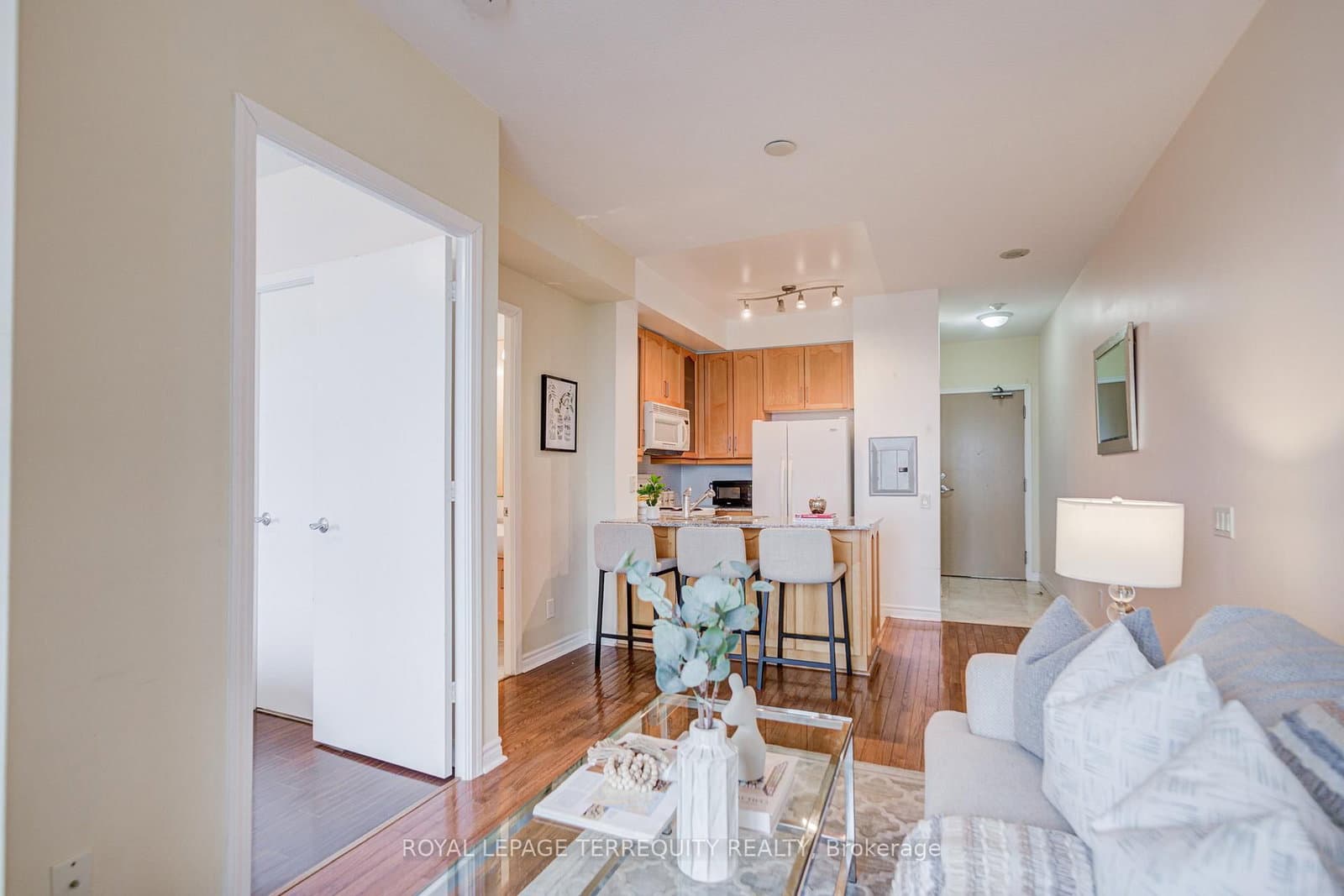 60 Byng Avenue, Unit #1509 thumbnail 21