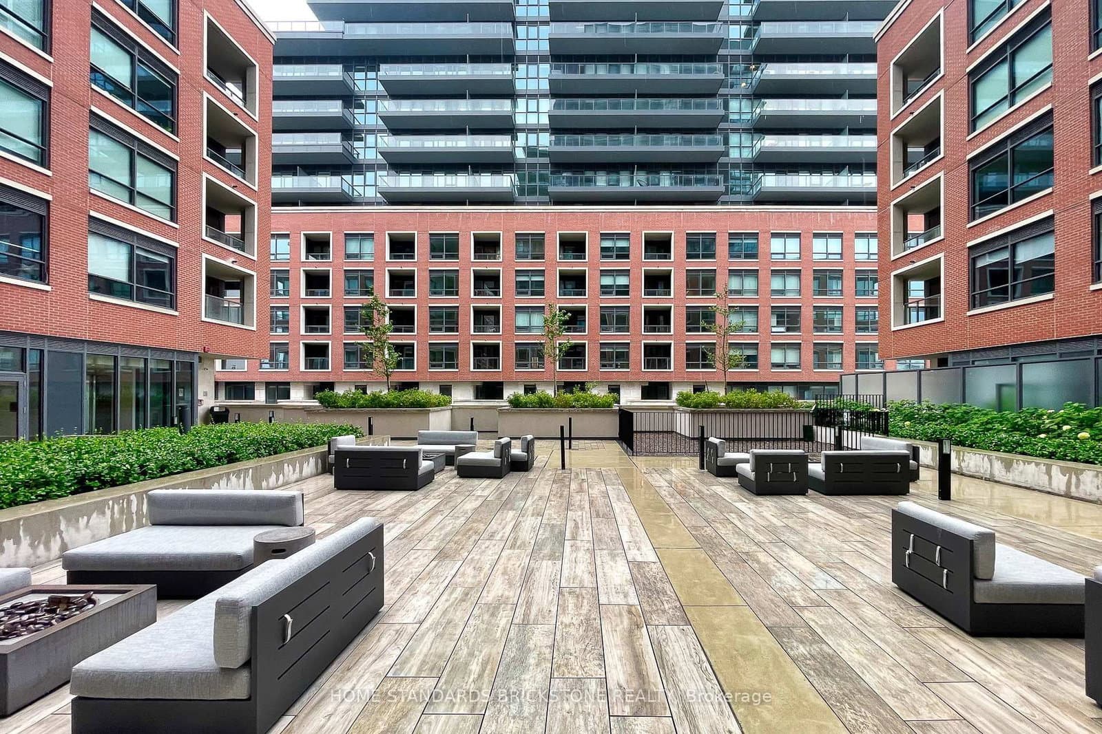 33 Frederick Todd Way, Unit 429 thumbnail 23