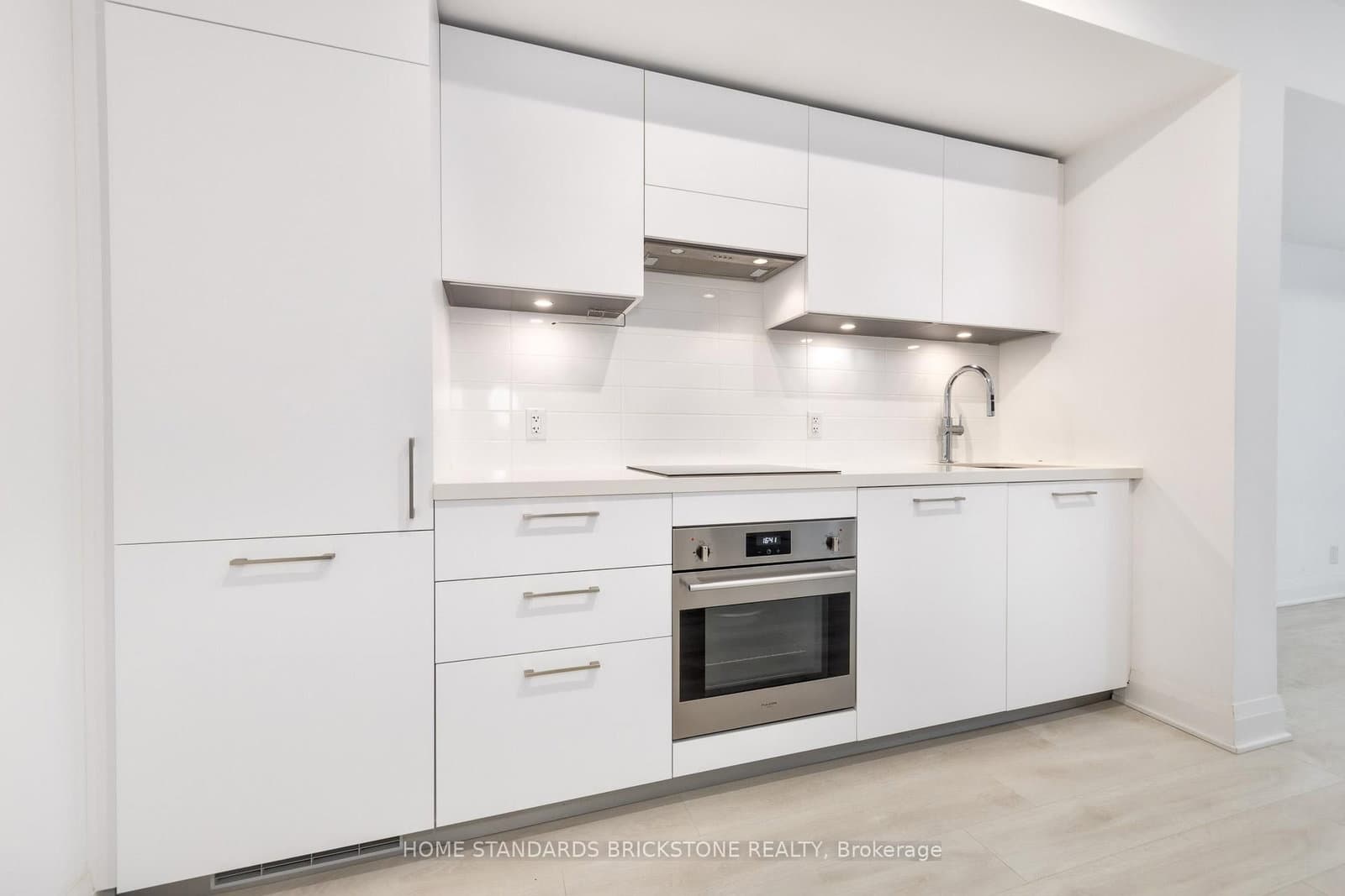 33 Frederick Todd Way, Unit 429 thumbnail 6