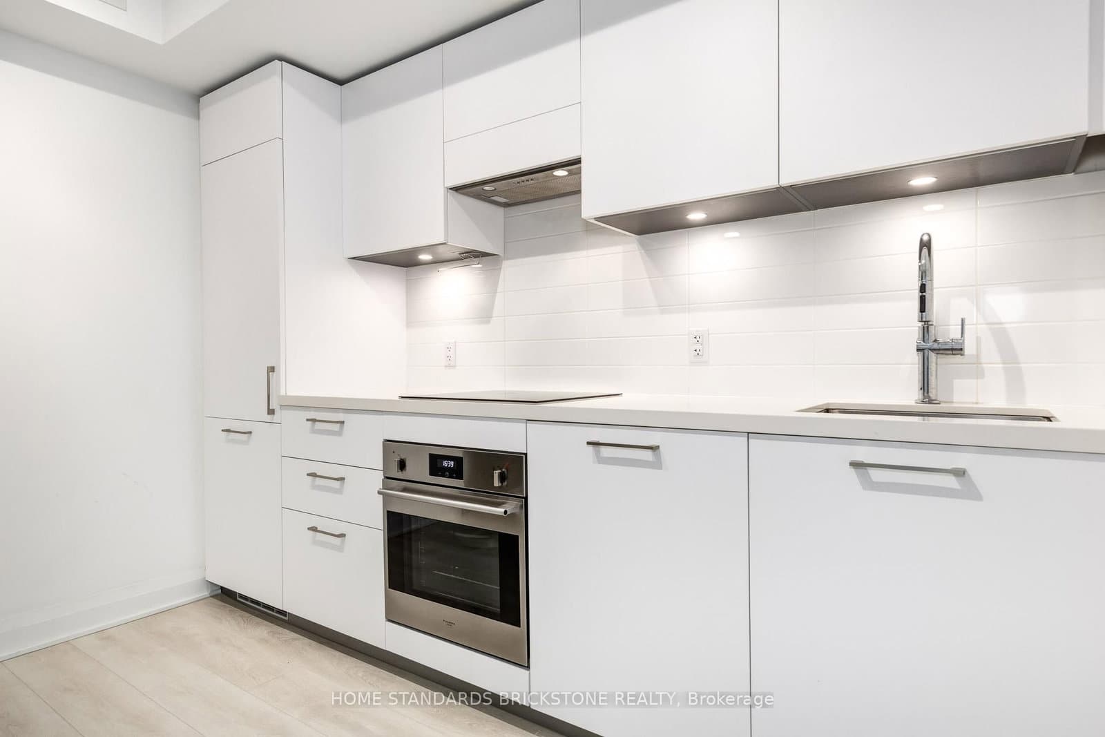 33 Frederick Todd Way, Unit 429 thumbnail 7