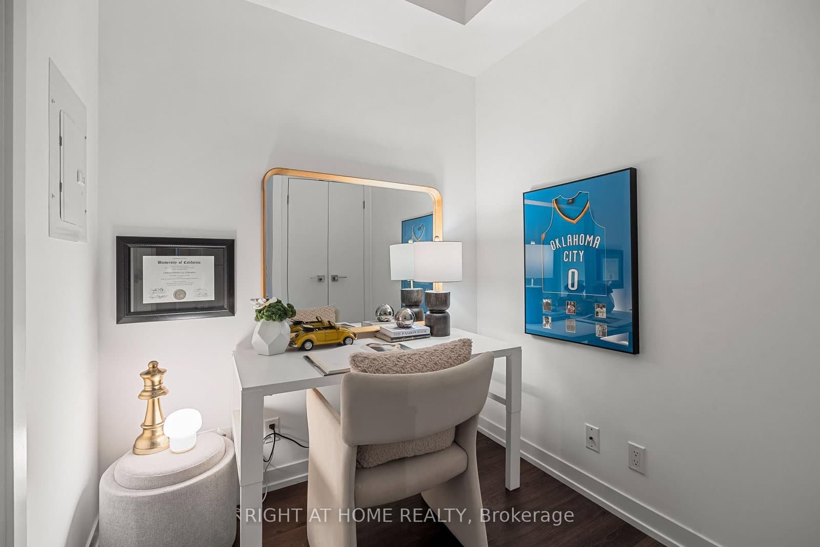 89 Dunfield Avenue, Unit 2306 thumbnail 11
