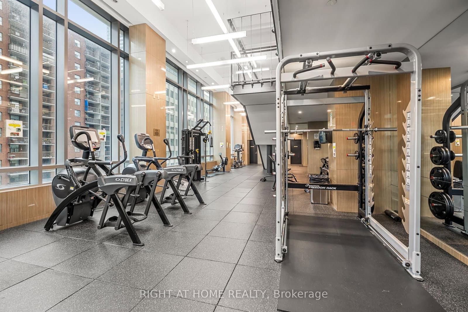 89 Dunfield Avenue, Unit 2306 thumbnail 20