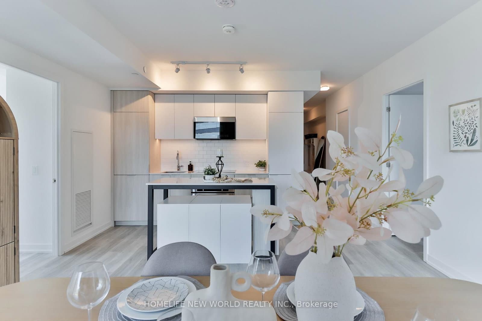 28 Eastern Avenue, Unit 1003 thumbnail 11