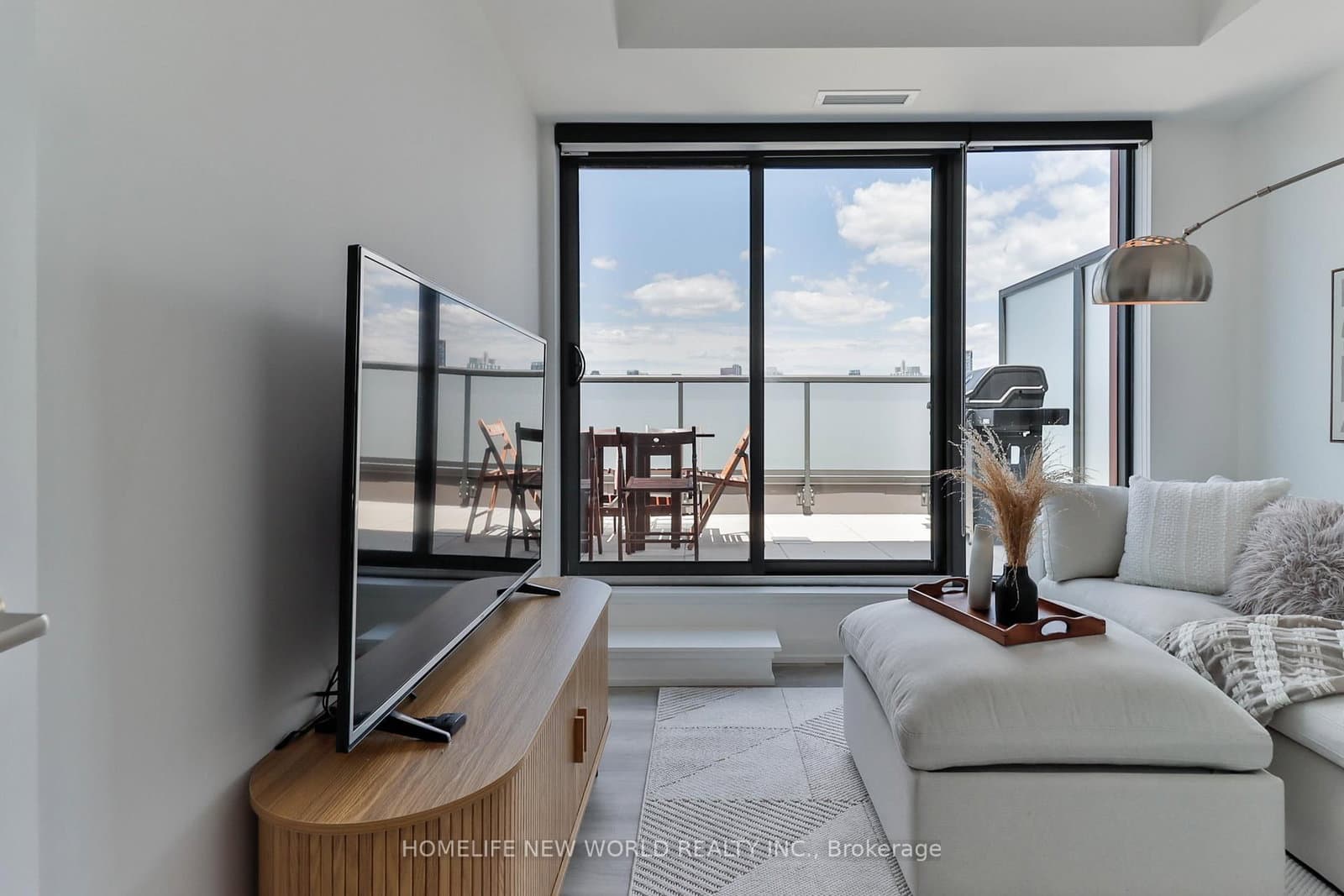 28 Eastern Avenue, Unit 1003 thumbnail 25