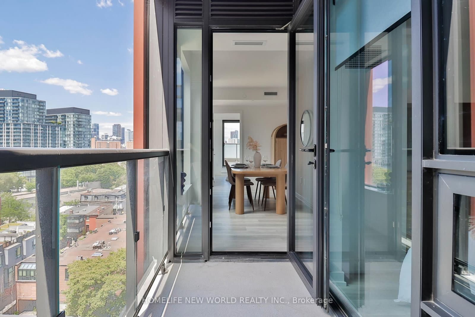 28 Eastern Avenue, Unit 1003 thumbnail 32