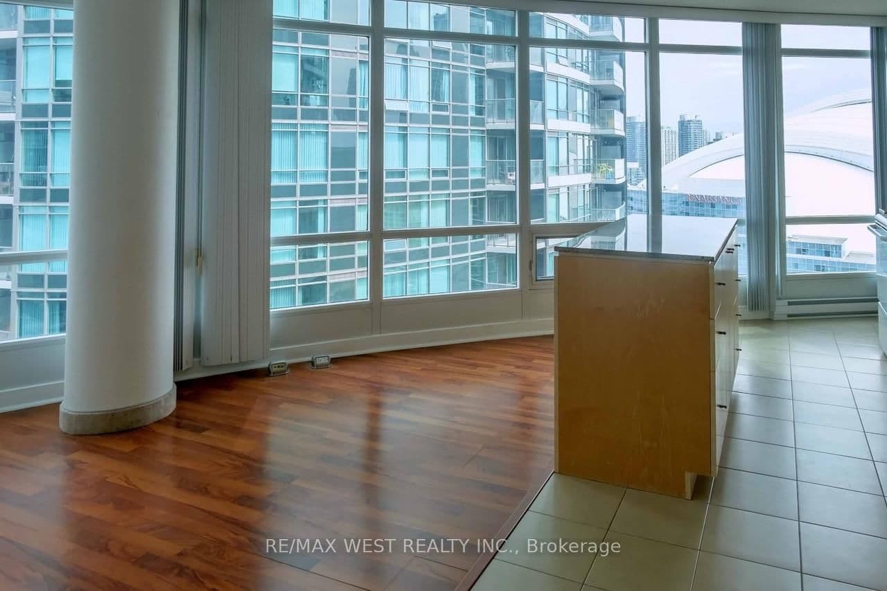 373 Front Street, Unit 2509 thumbnail 13