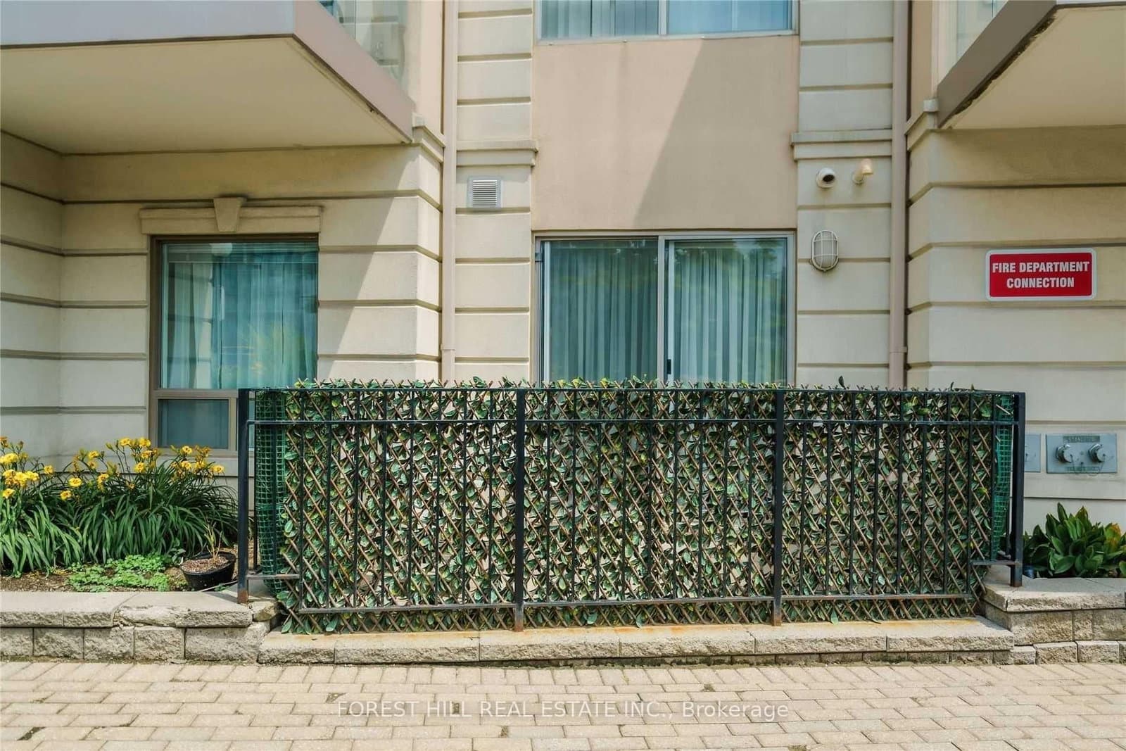 9 Greenbriar Road, Unit 103 thumbnail 22