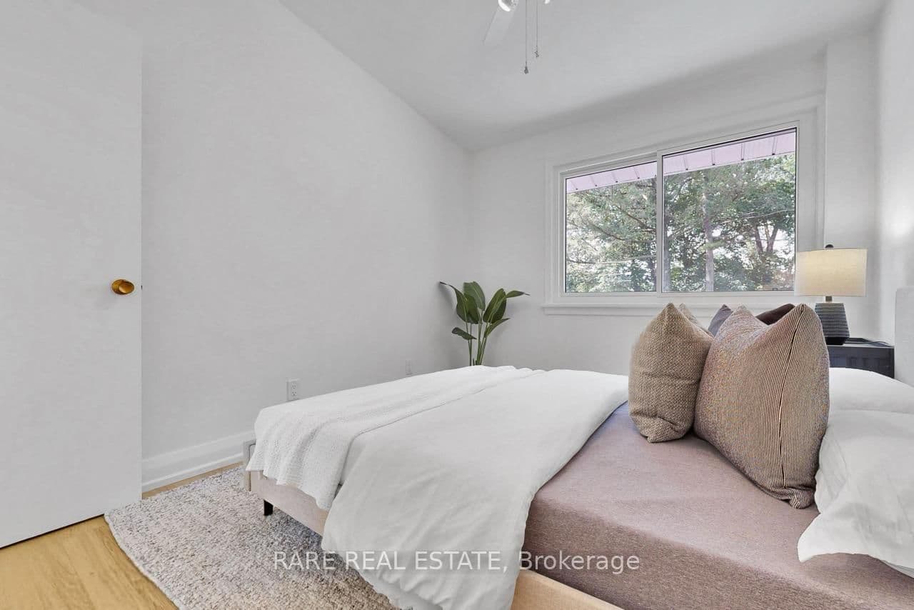 192 Three Valleys Drive thumbnail 32
