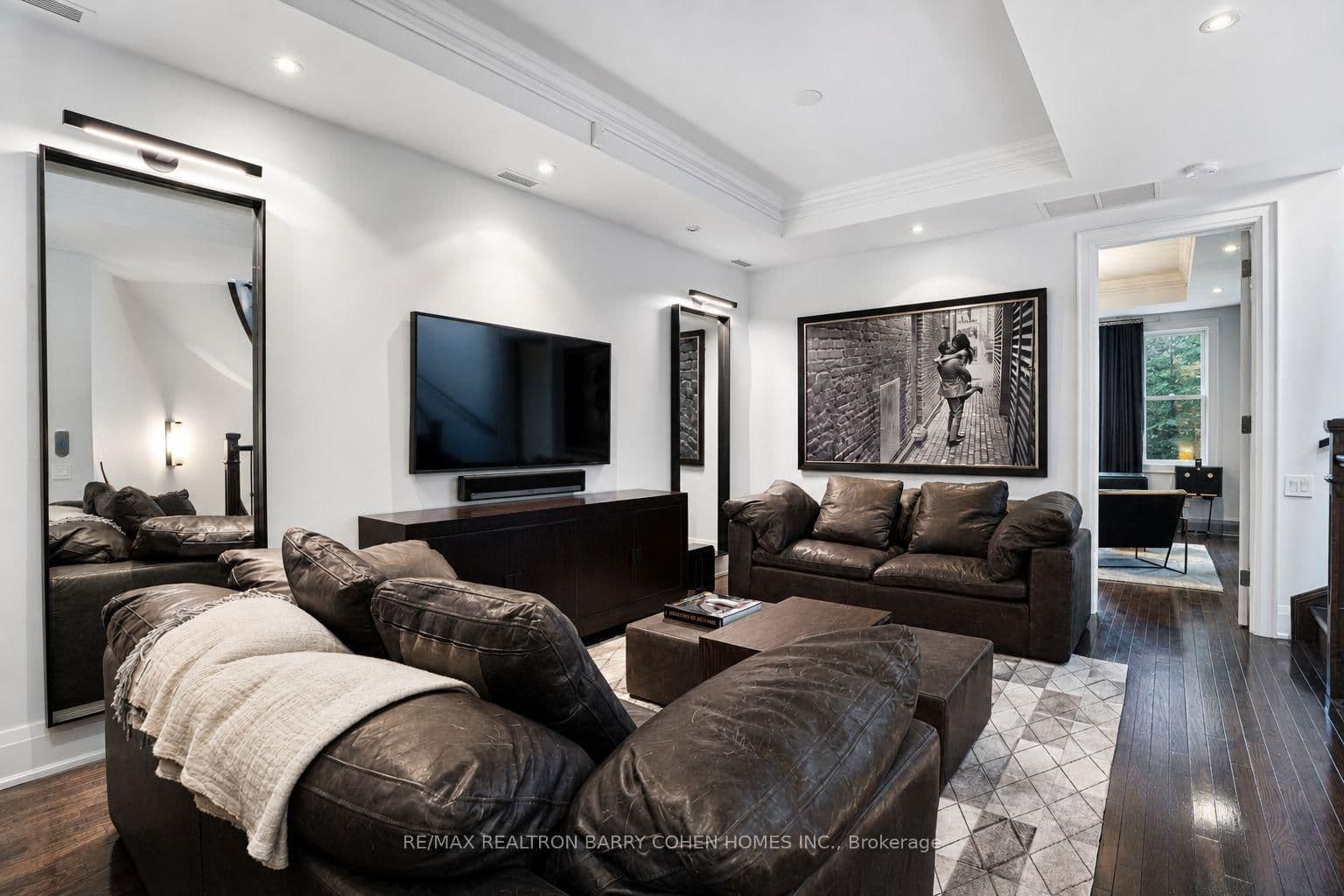 117 Scollard Street thumbnail 24