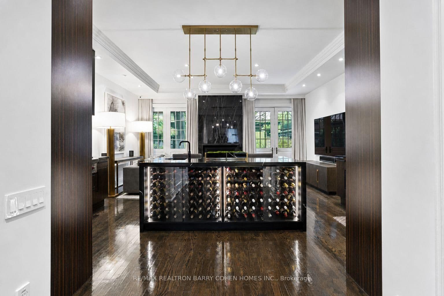 117 Scollard Street thumbnail 4