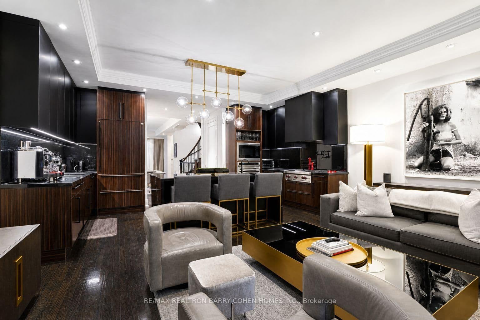 117 Scollard Street thumbnail 9