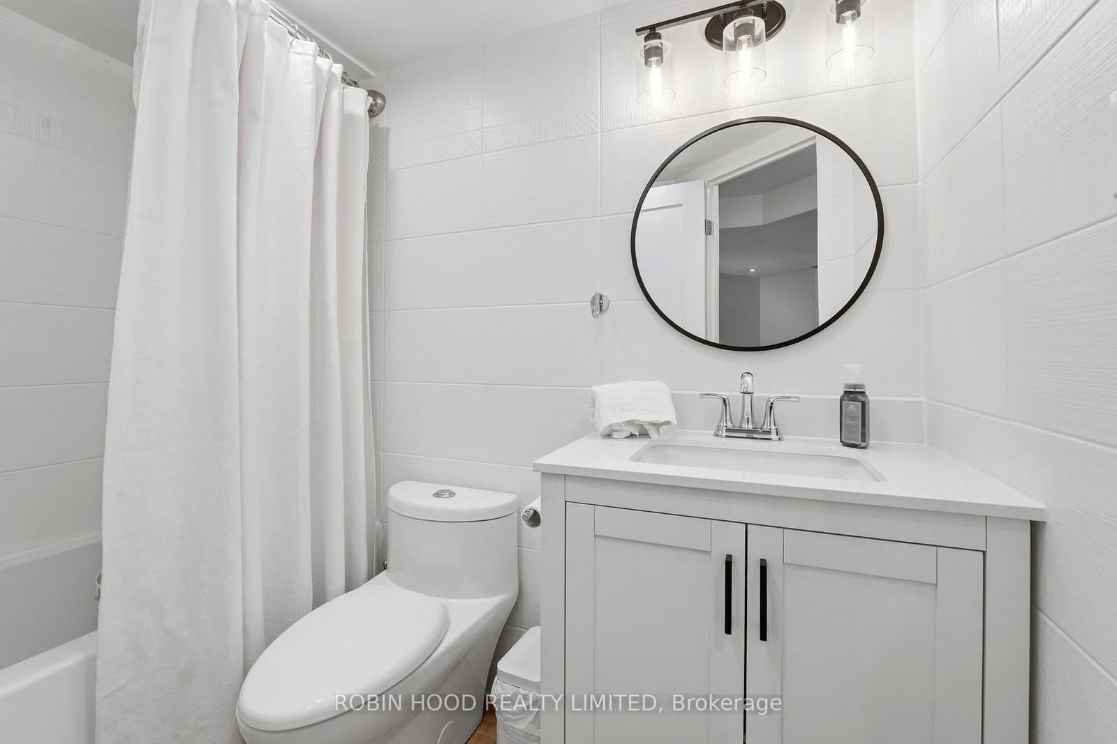 77 Maitland Place, Unit 123 thumbnail 9