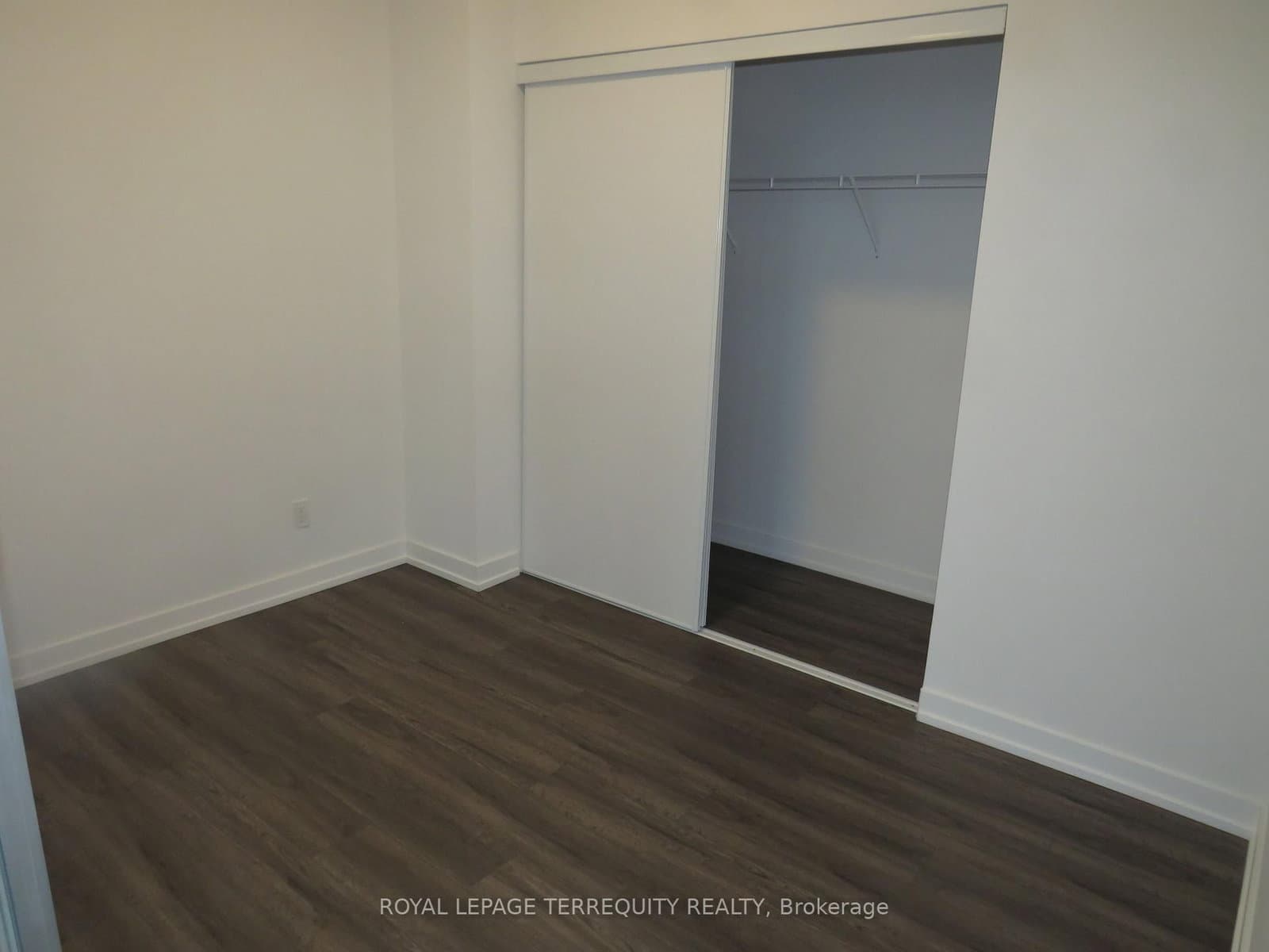 35 Parliament Street, Unit 3304 thumbnail 7