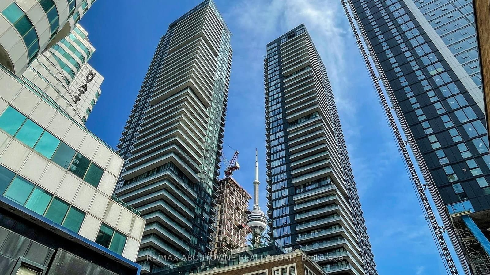 125 Blue Jays Way, Unit 4909 thumbnail 2