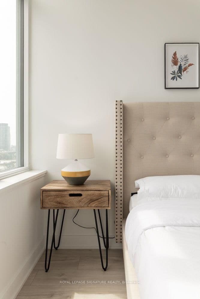 576 Front Street W, Unit 806E thumbnail 23