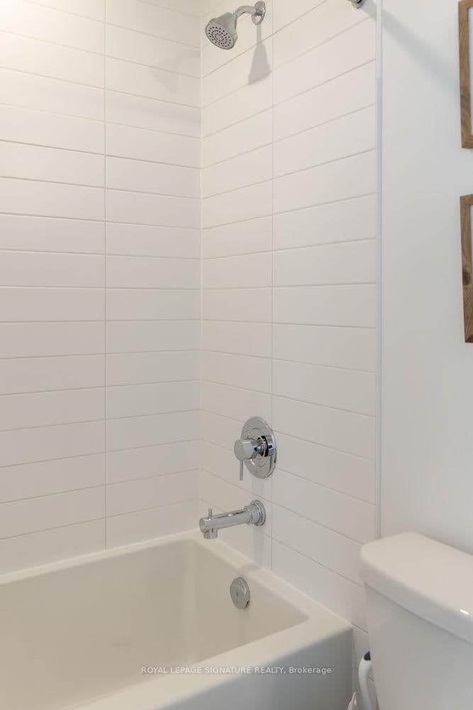 576 Front Street W, Unit 806E thumbnail 25