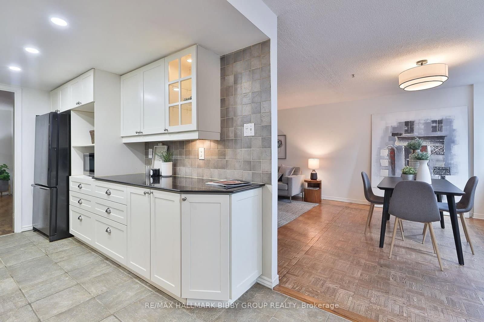 360 Bloor Street E, Unit 1007 thumbnail 13