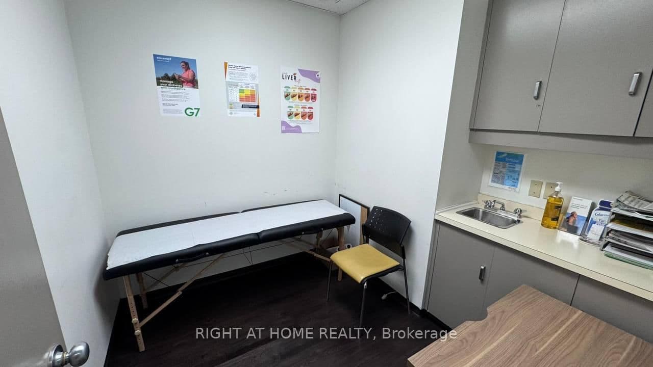 1333 Sheppard Avenue E, Unit 225 thumbnail 4