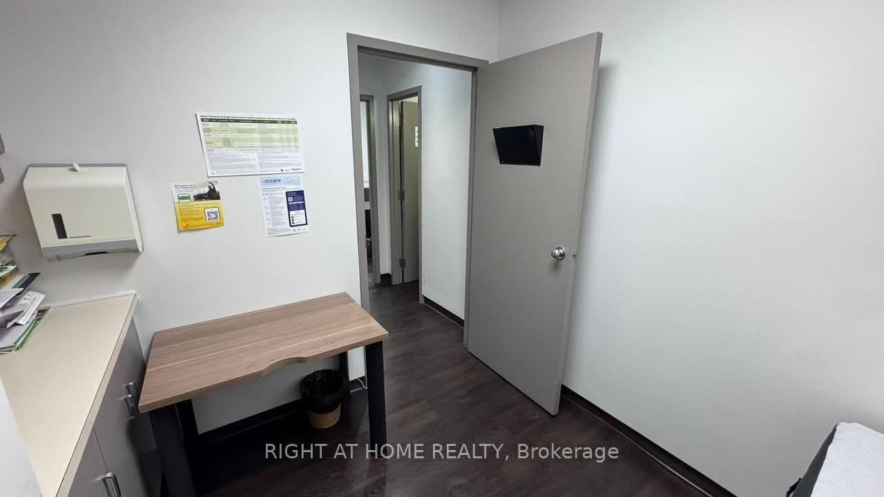 1333 Sheppard Avenue E, Unit 225 thumbnail 5