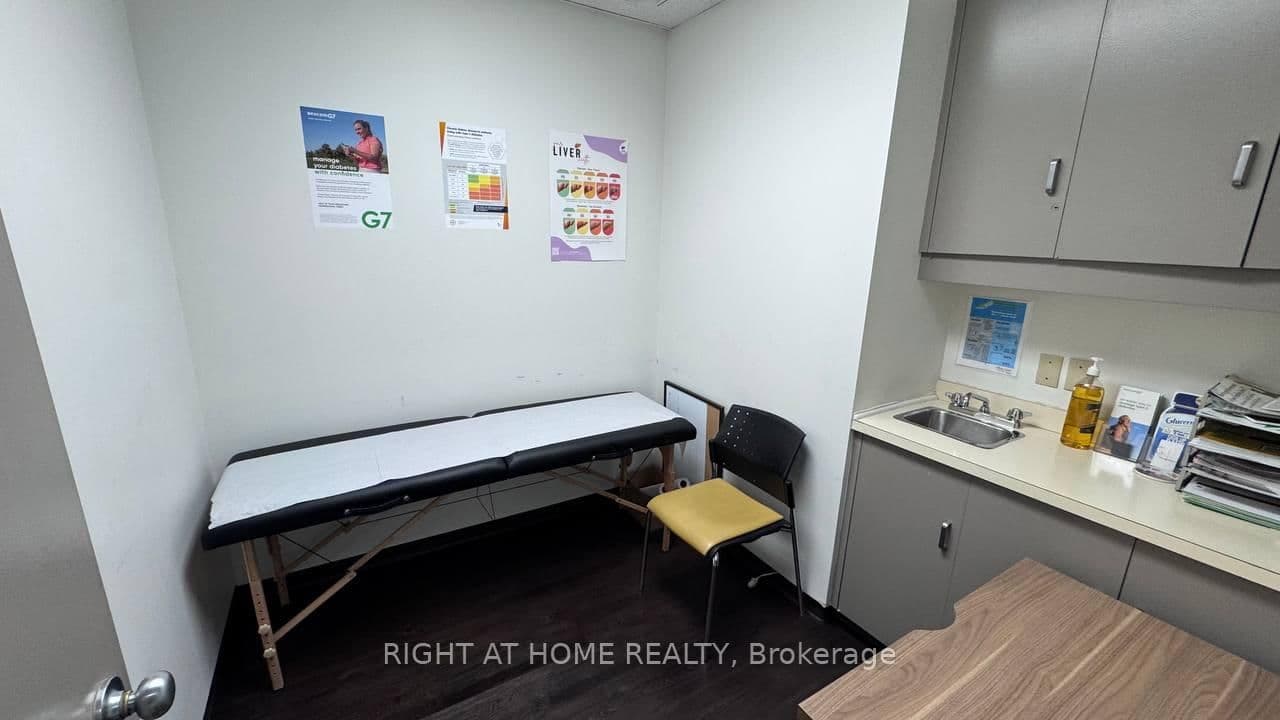 1333 Sheppard Avenue E, Unit 225 thumbnail 8