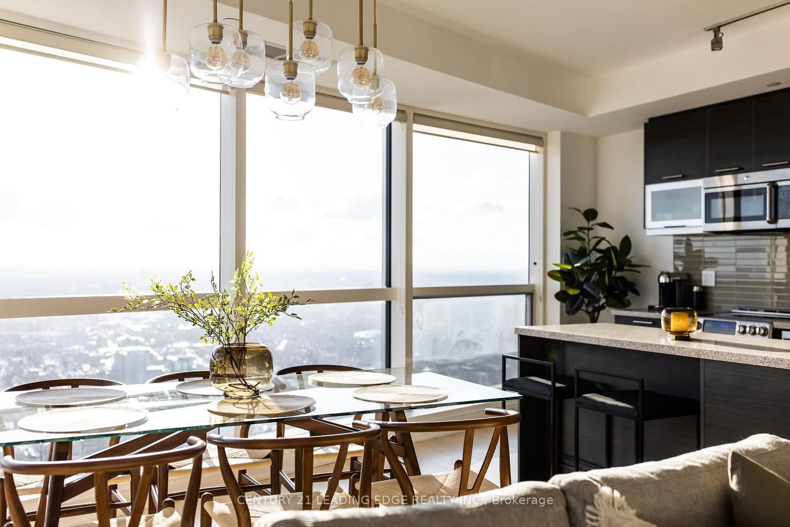 388 Yonge Street, Unit 7310 thumbnail 4
