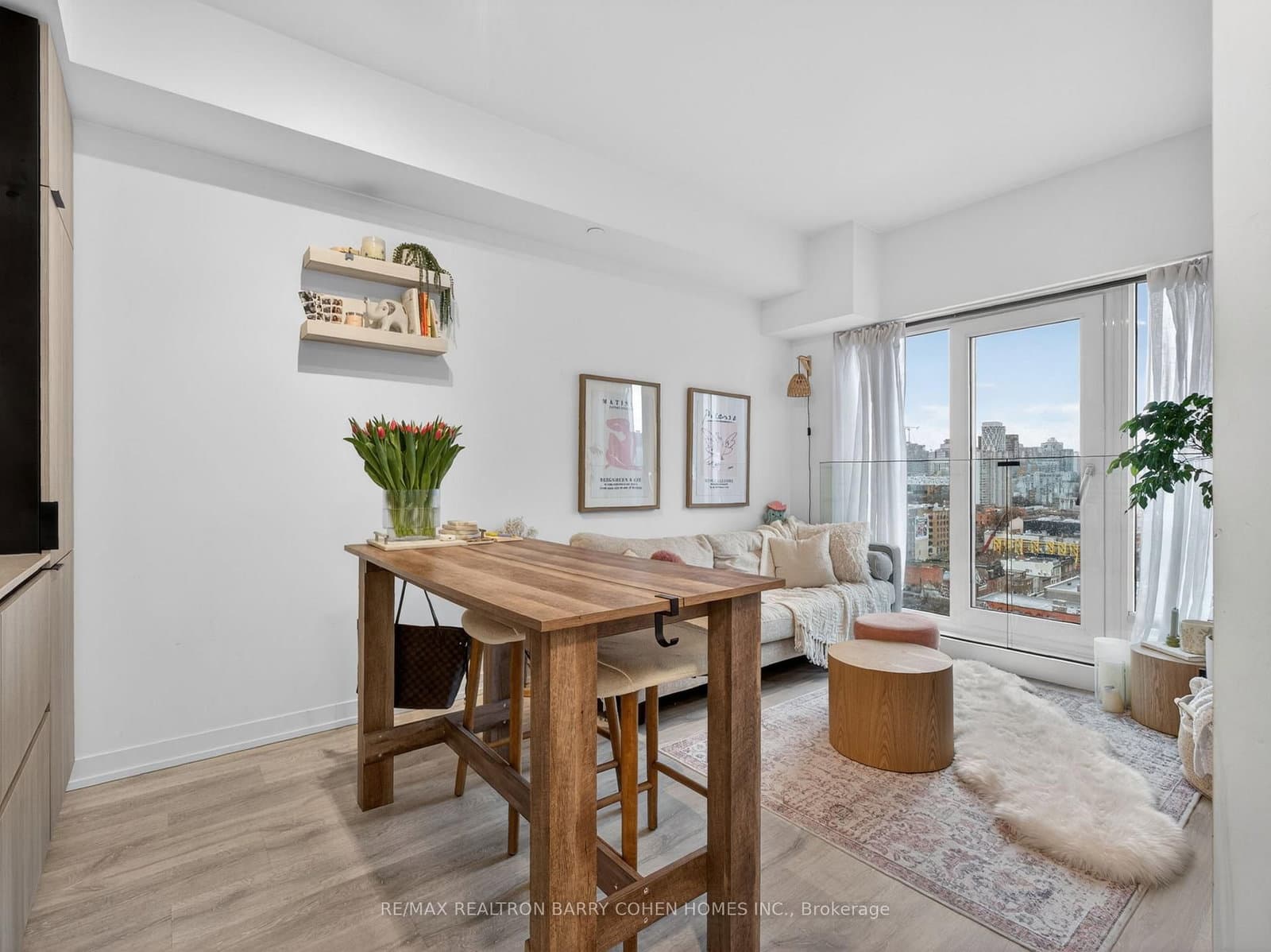 2 Augusta Avenue, Unit PH3 thumbnail 3