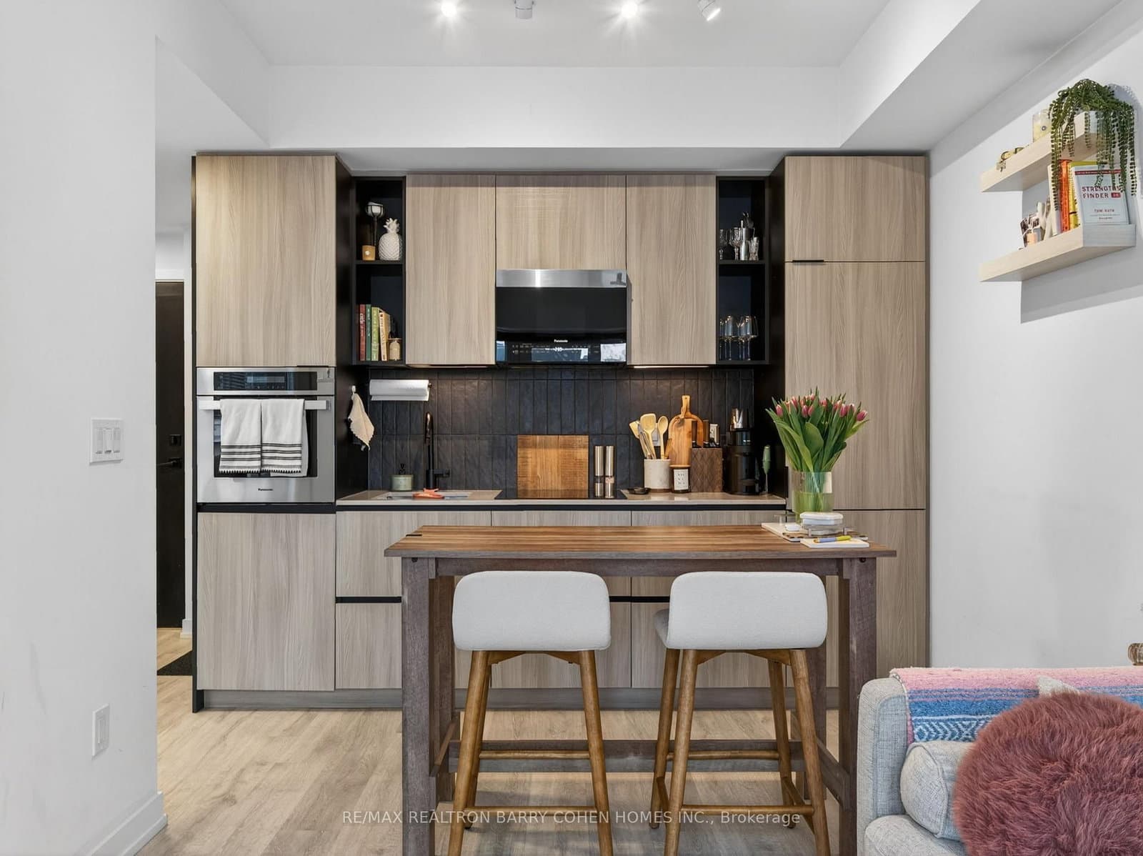 2 Augusta Avenue, Unit PH3 thumbnail 9