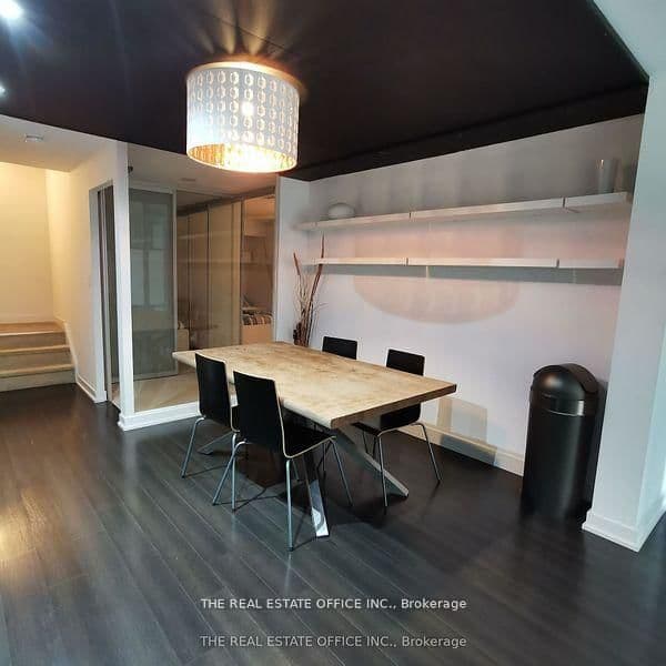 112 Fort York Boulevard, Unit G09 thumbnail 5
