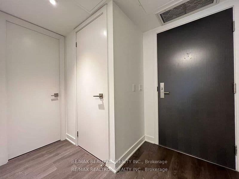 188 Cumberland Street, Unit 1506 thumbnail 10